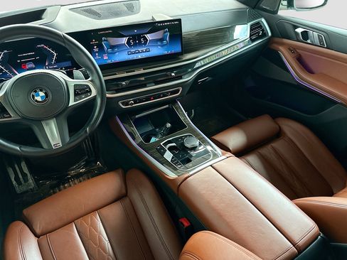 Certified 2024 BMW X5 xDrive40i w/ M Sport Package image 25