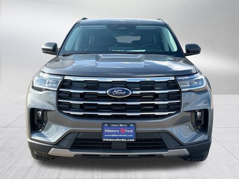 New 2026 Ford Explorer Active w/ Active Comfort Package RWD image 2
