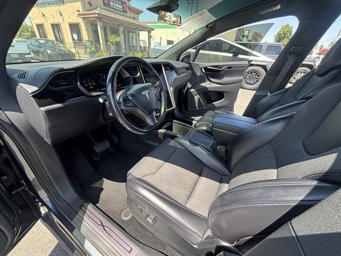 Used 2018 Tesla Model X P100D AWD/4WD image 9