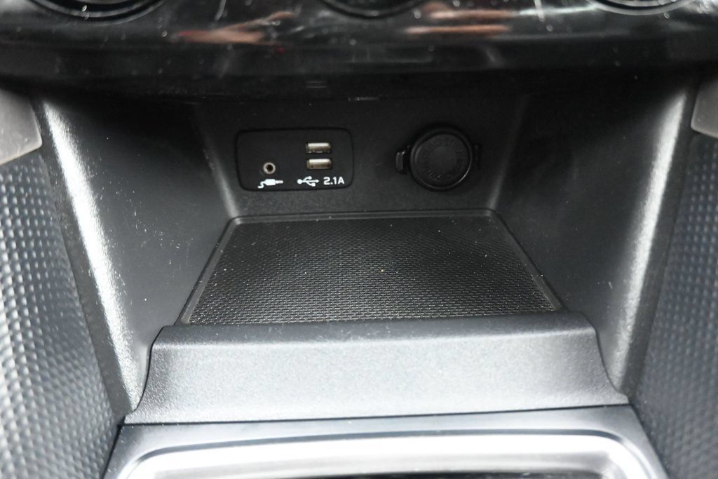 Used 2019 Subaru Forester Limited AWD/4WD image 24