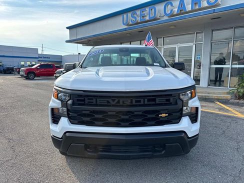 Used 2024 Chevrolet Silverado 1500 W/T image 2