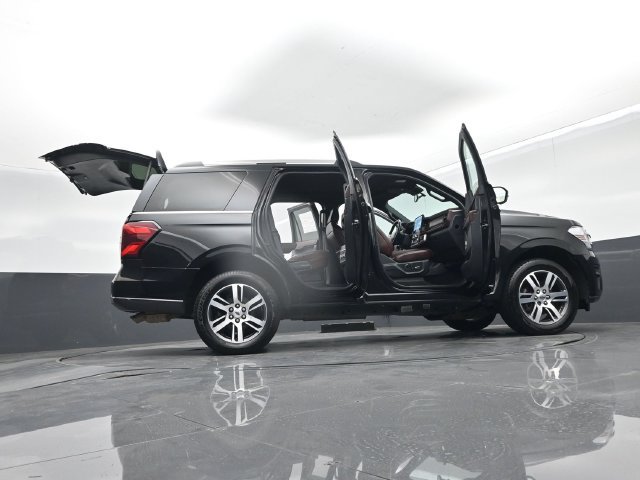 Used 2023 Ford Expedition Limited AWD/4WD image 80
