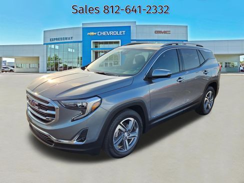 Used 2020 GMC Terrain SLT w/ Preferred Package FWD image 3
