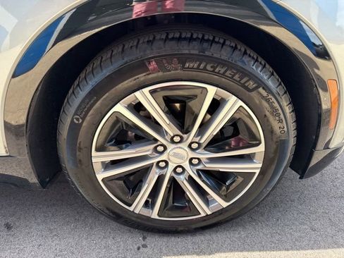 Used 2024 Cadillac Lyriq Luxury AWD/4WD image 41