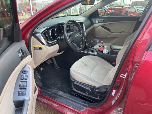 Used 2013 Kia Optima LX image 8