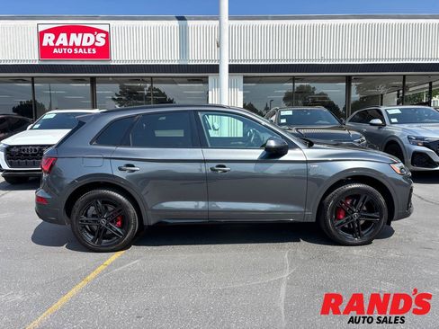 Used 2024 Audi Q5 e Premium Plus w/ Premium Plus Package AWD/4WD image 1