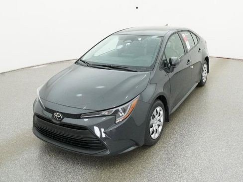 New 2026 Toyota Corolla LE image 5