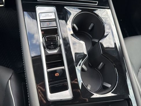 New 2026 Volkswagen Atlas SEL Premium R-Line image 25