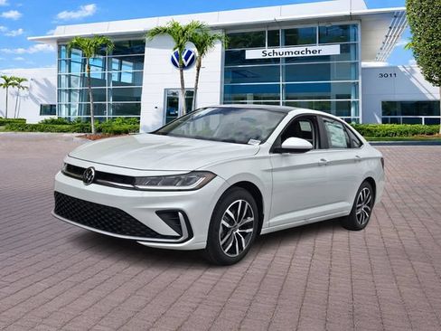New 2026 Volkswagen Jetta SE FWD image 3