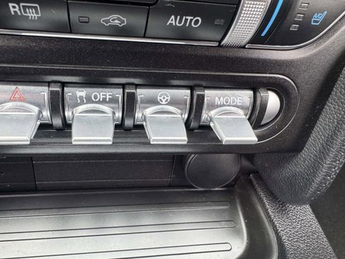 Used 2020 Ford Mustang GT Premium image 37