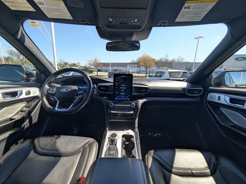 Certified 2021 Ford Explorer ST w/ Equipment Group 401A AWD/4WD image 21