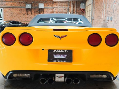 Used 2010 Chevrolet Corvette Grand Sport w/ Preferred Equipment Group RWD image 14