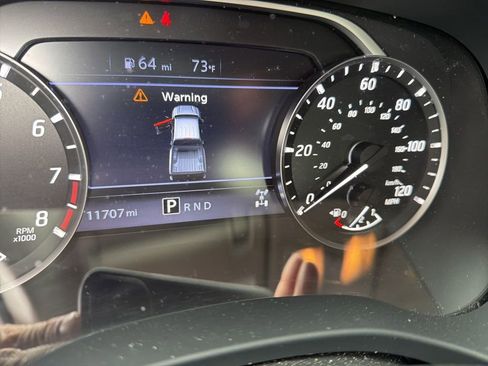 Used 2022 Nissan Frontier SV image 13