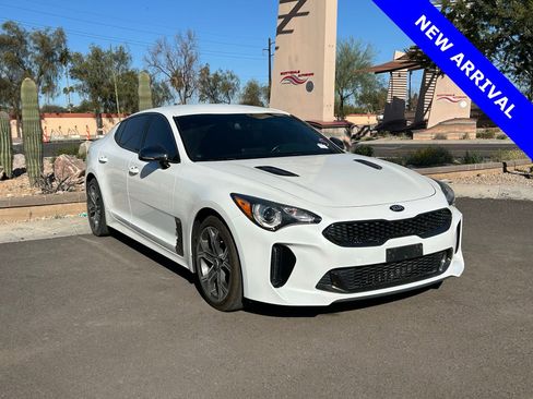 Used 2020 Kia Stinger GT-Line image 1