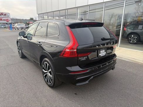 Certified 2025 Volvo XC60 B5 Plus image 3