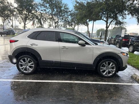 Used 2022 MAZDA CX-30 AWD 2.5 S w/ Premium Package image 3