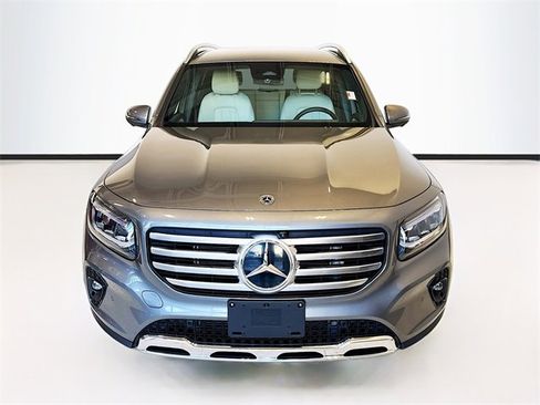 Certified 2025 Mercedes-Benz GLB 250 4MATIC image 2