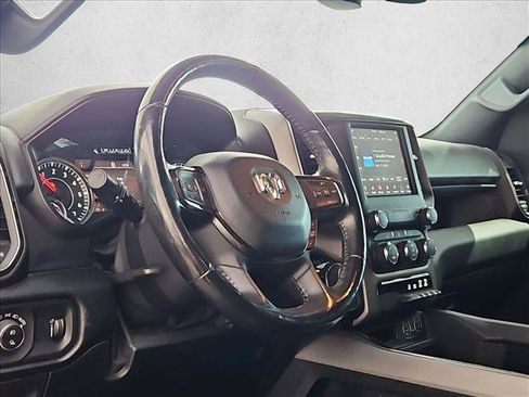 Used 2020 RAM 1500 Big Horn w/ Built-to-serve Edition AWD/4WD image 9