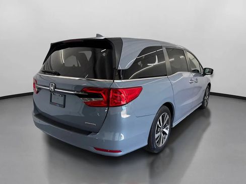 Used 2023 Honda Odyssey Touring image 10