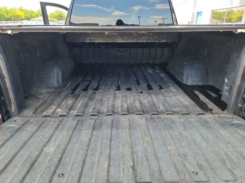 Used 2021 Chevrolet Silverado 1500 RST AWD/4WD image 39