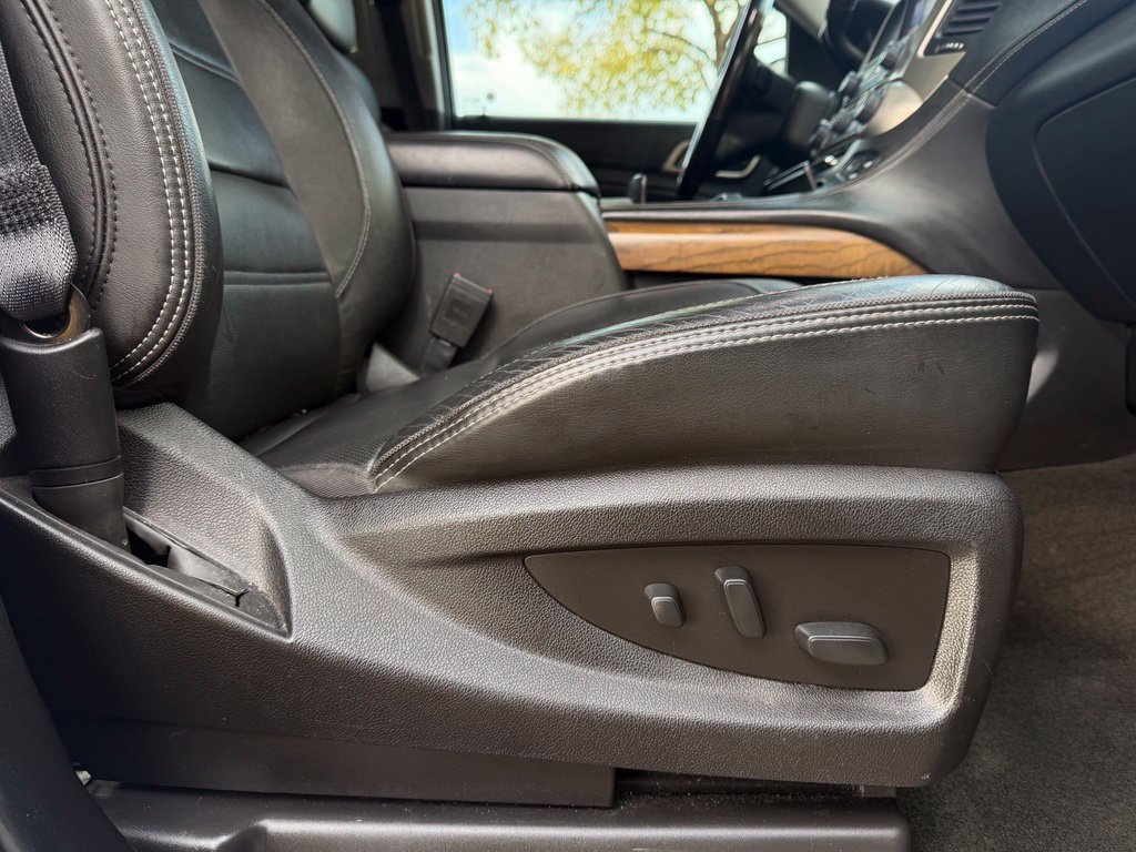 Used 2018 GMC Yukon XL Denali RWD image 31