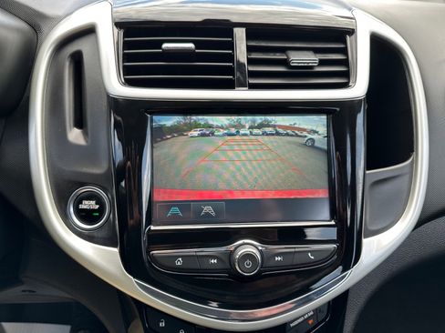 Used 2017 Chevrolet Sonic LT w/ Convenience Package FWD image 29