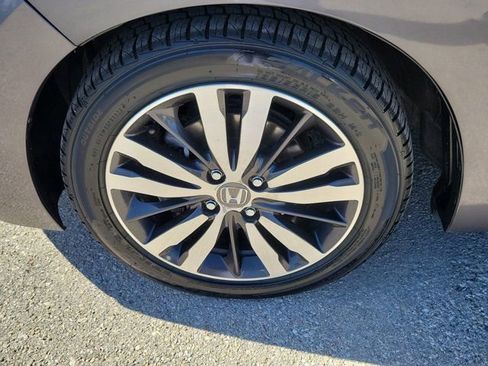 Used 2015 Honda Fit EX-L image 8