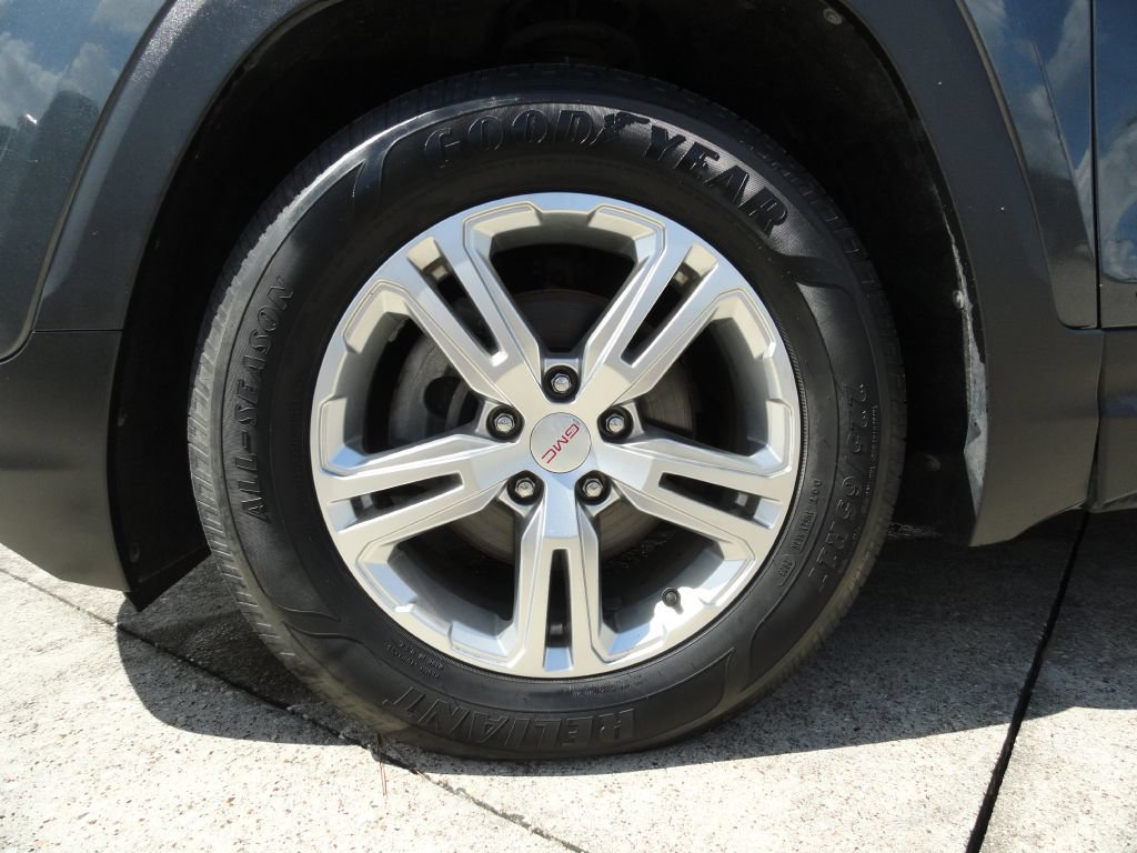 Used 2019 GMC Terrain SLE w/ Driver Convenience Package FWD image 33