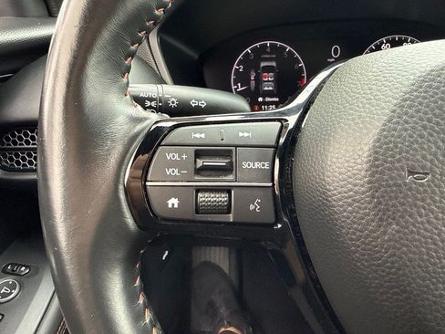 Used 2023 Honda HR-V Sport image 11
