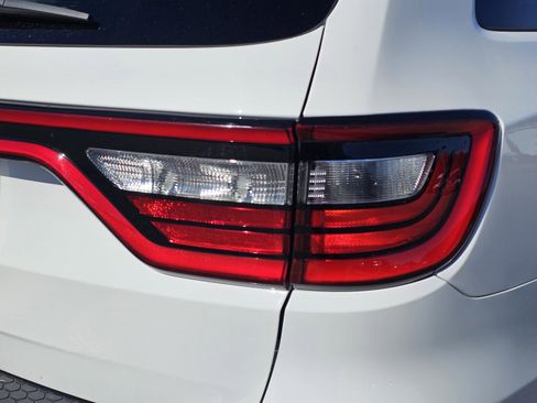 Used 2024 Dodge Durango SXT image 9