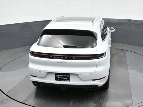New 2026 Porsche Cayenne image 29