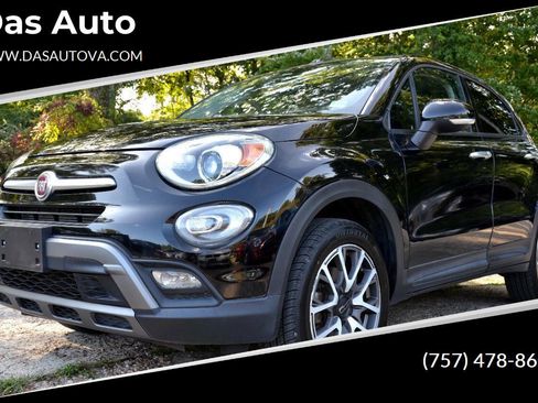 Used 2016 FIAT 500X Trekking Plus image 1