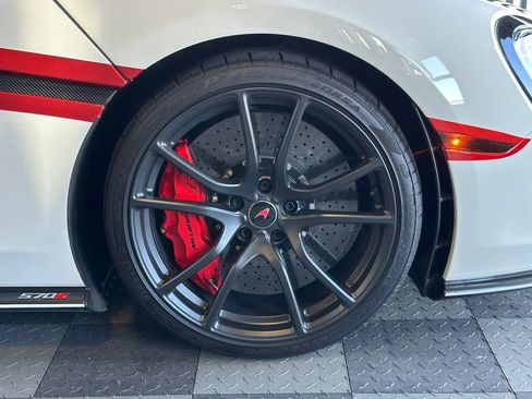 Used 2016 McLaren 570S Coupe RWD image 57