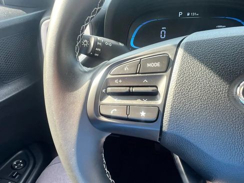 Used 2026 Hyundai Venue SEL FWD image 20