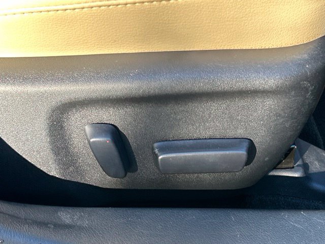 Used 2014 Toyota Avalon XLE Touring FWD image 26