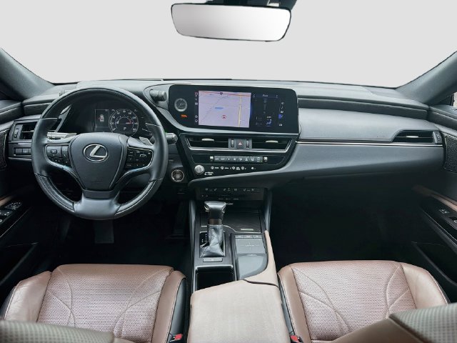 Used 2022 Lexus ES 350 Ultra Luxury w/ Accessory Package 2 FWD image 14