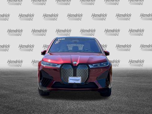 Certified 2025 BMW iX xDrive50 AWD/4WD image 10