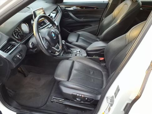 Used 2018 BMW X1 xDrive28i image 5