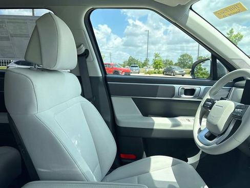 New 2026 Hyundai Santa Fe SE FWD image 13