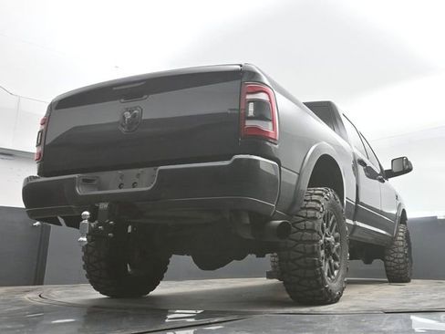 Used 2019 RAM 2500 Laramie w/ Black Appearance Package AWD/4WD image 31