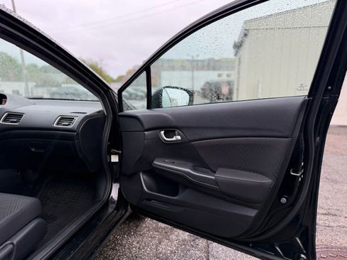 Used 2014 Honda Civic LX image 11