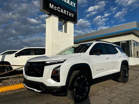 New 2026 Chevrolet Equinox RS image 2