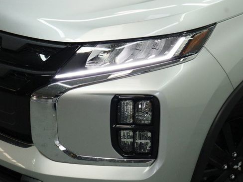 New 2026 Mitsubishi Outlander Sport LE AWD/4WD image 2