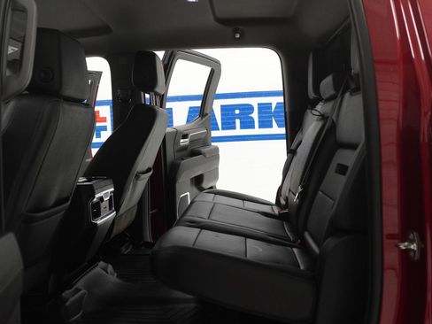 Used 2023 GMC Sierra 1500 SLT AWD/4WD image 28