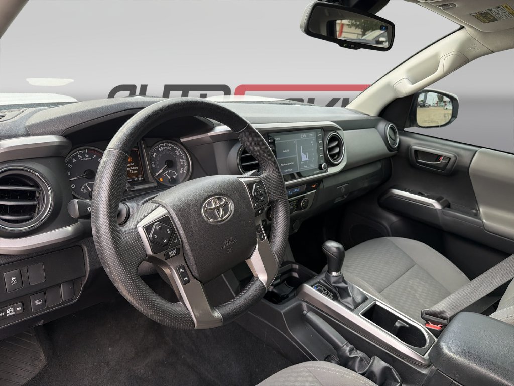 Used 2023 Toyota Tacoma SR5 RWD image 10