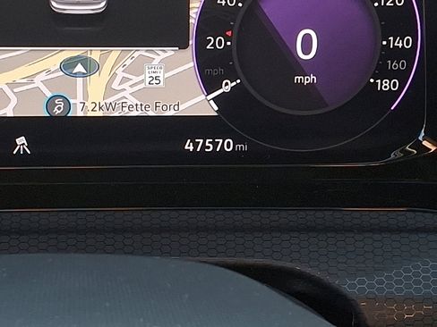 Used 2024 Volkswagen GTI SE image 18