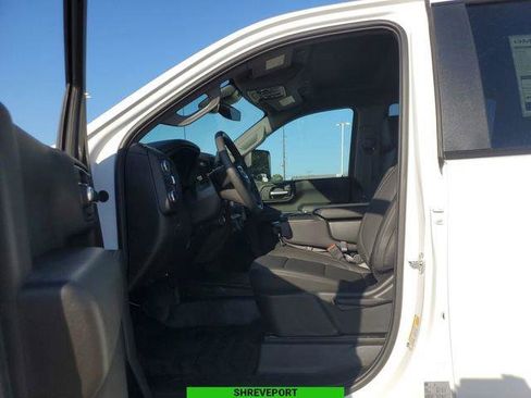 New 2025 GMC Sierra 2500 Pro image 10