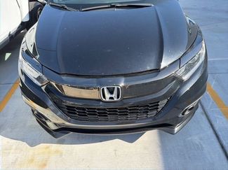 Used 2022 Honda HR-V Sport video 2