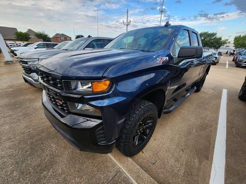 Used 2020 Chevrolet Silverado 1500 Custom Trail Boss w/ Custom Convenience Package AWD/4WD image 3