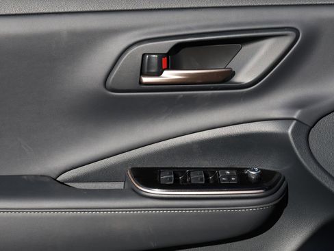 New 2026 Toyota Crown XLE image 27